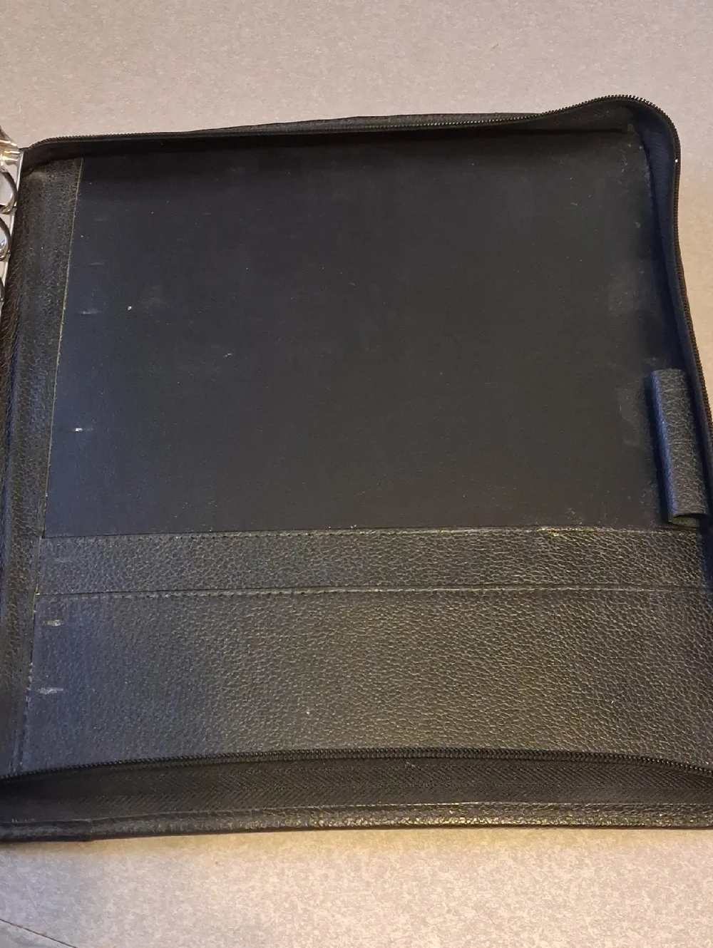 Vintage Franklin Quest (Covey) Black Aniline Leather Zip 3 Ring Binder W/stand